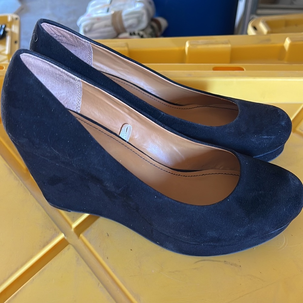 Ana dress shoes